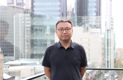 <p>AIC Lecturer Publishes Research on AI-Augmented Workplaces</p>