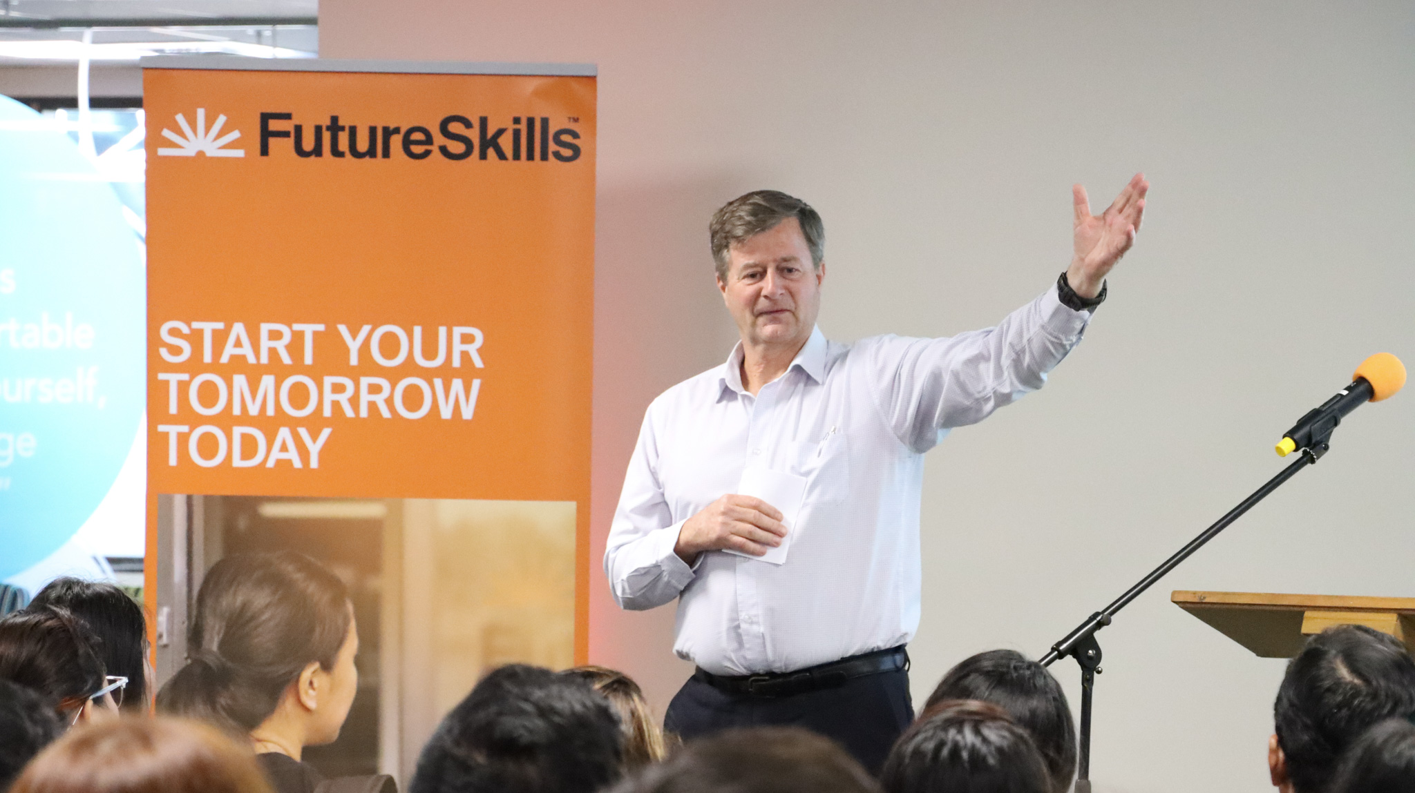 <p>New students prepare for success at Future Skills</p>