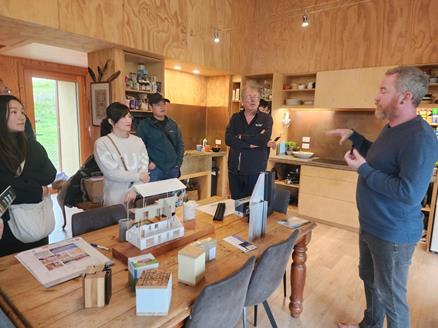 <p><strong>Students Explore Passive House Design with Industry Expert</strong></p>